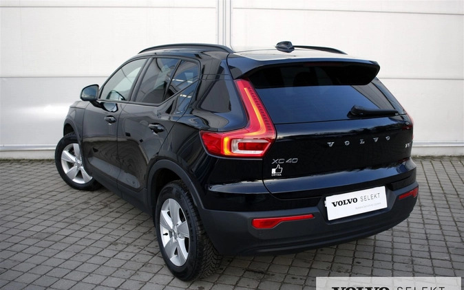 Volvo XC 40 cena 103555 przebieg: 125863, rok produkcji 2019 z Rydułtowy małe 352